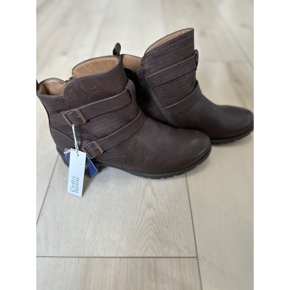NWT Croft & Barrow Brown Pebbled Buckle Ankle Boots Ortholite Lug Sole W 8.5M